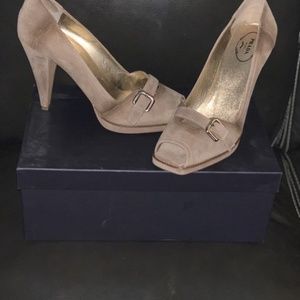 Prada leather 3 inch heels